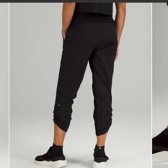 LULULEMON‎ Dance Studio Mid-Rise Crop 25" Black Size 10 - Picture 2 of 11